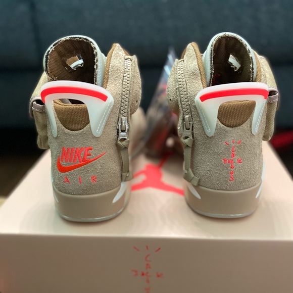 DS Travis Scott Jordan 6 British Khaki size 9 - Picture 4 of 10